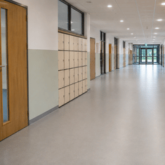 schoolvloer laten leggen door Robin Ruijmgaart