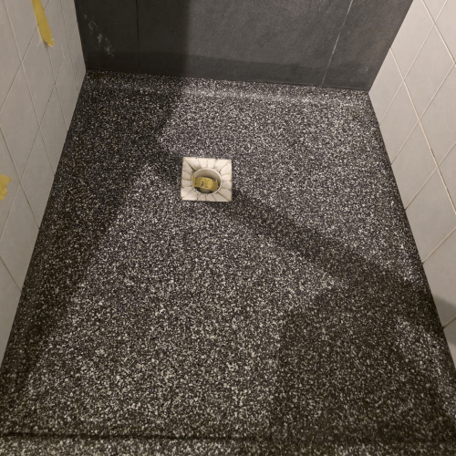 Vlokkenvloer doucheruimte in Kampen